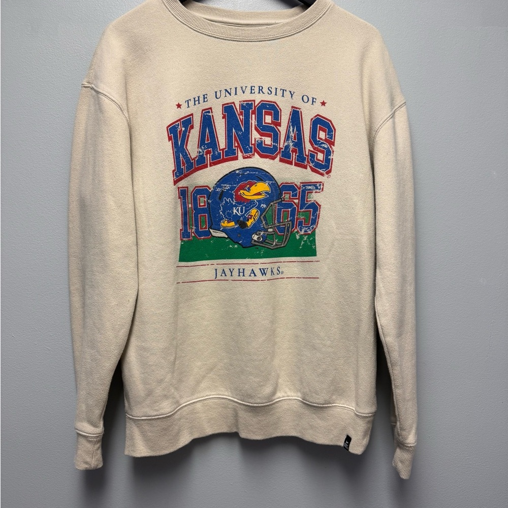 GAMEDAY SOCIAL KANSAS JAYHAWKS WOMENS WHITE MUNCIE HELMET CREW SWEATSHIRT